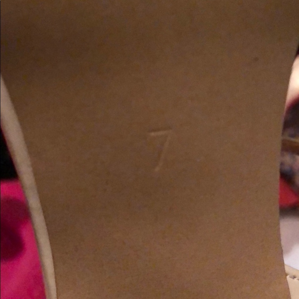 Heels - Picture 5 of 5